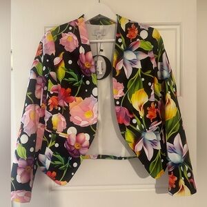 Ovi Floral blazer size small NWT